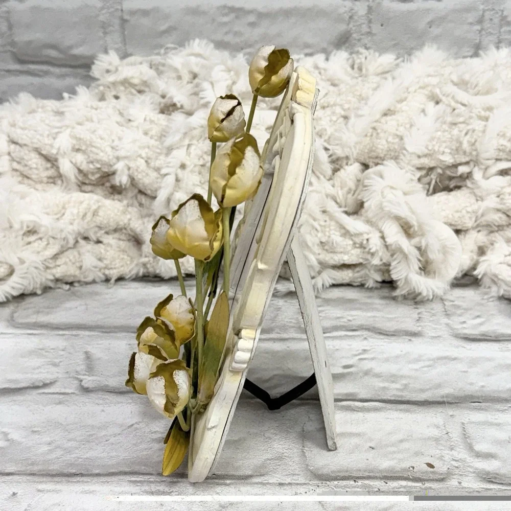 Vtg 3D Ceramic Resin & Metal Tulip Garden Themed Picture Frame Yellow Floral 4x6